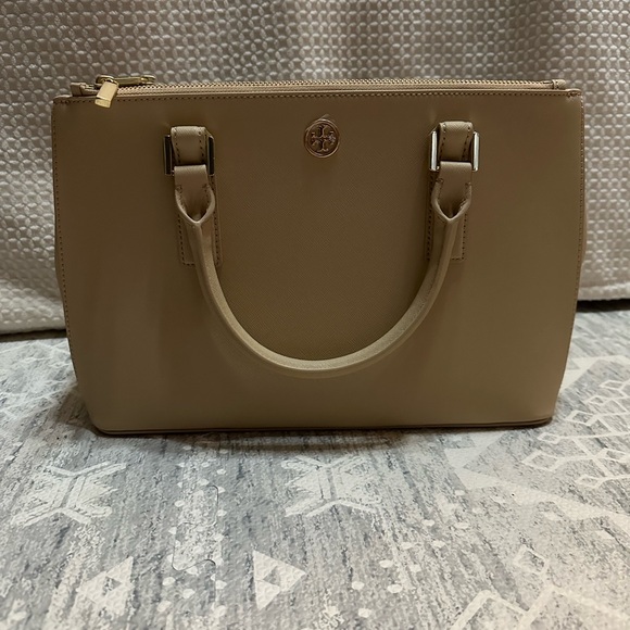 Tory Burch Robinson mini EW Tote - Picture 6 of 6